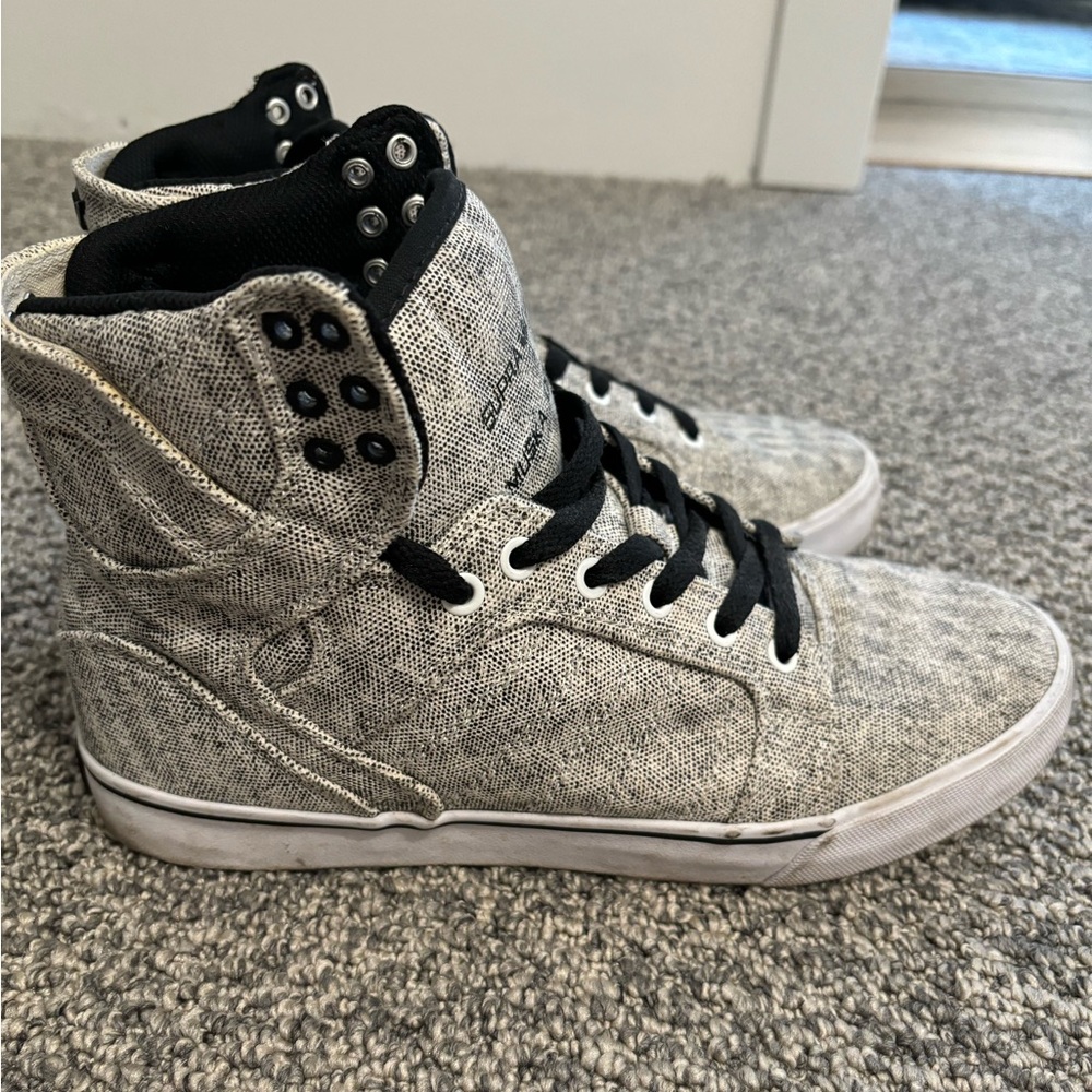 LIKE NEW SUPRA MUSKA 001 SNEAKERS